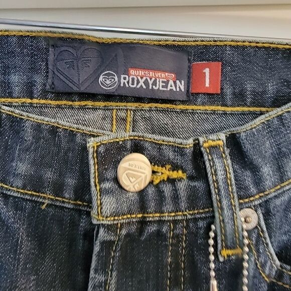 ROXY Quicksilver One button bootcut Jeans size 1 NWT - Picture 4 of 7